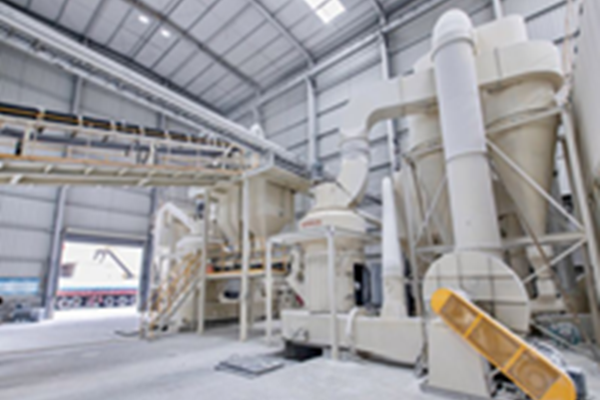 雷蒙磨粉機(jī)加工氧化鐵紅